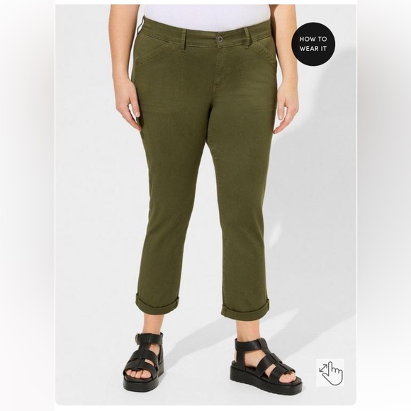 Torrid Perfect Relaxed Utility Crop Pant Size 24W NWT - Picture 3 of 4